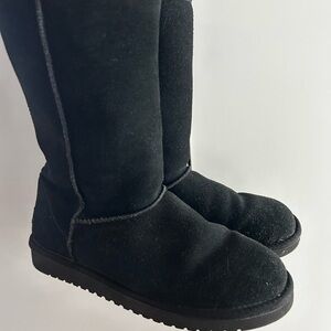 Koolaburra Black Suede Footwear